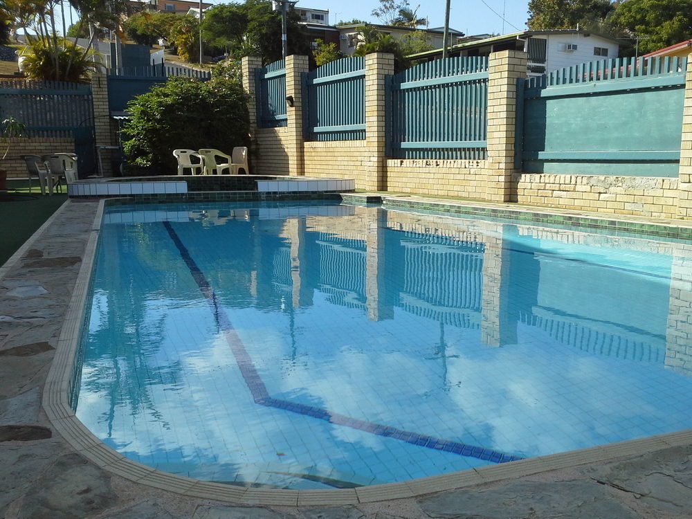 Gladstone Palms Motor Inn Bagian luar foto