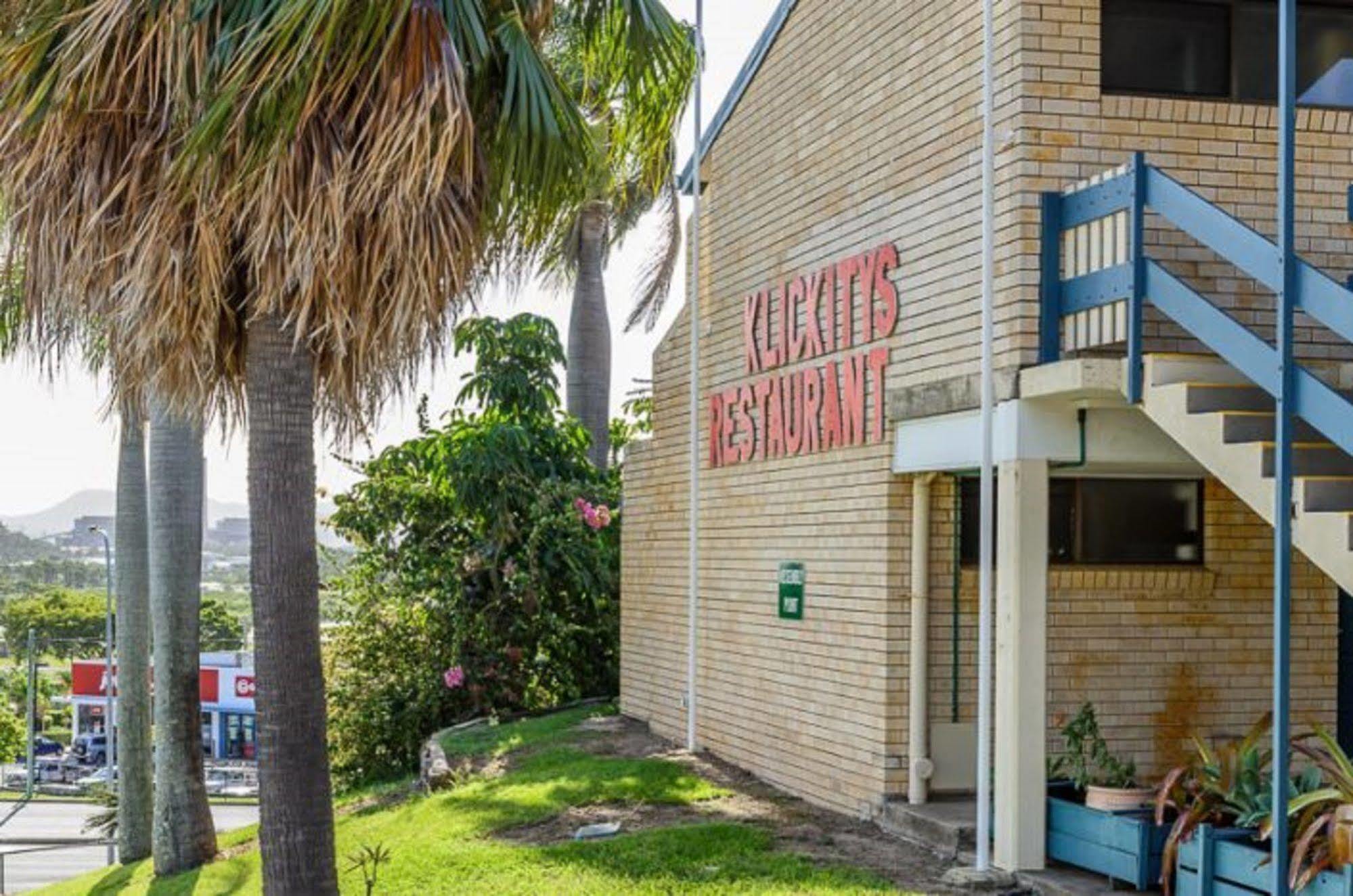Gladstone Palms Motor Inn Bagian luar foto
